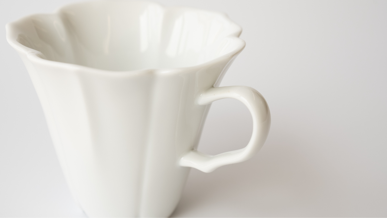 中国 輪花人面図碗　f2250419 中国 輪花人面図碗 f2250419 中国 輪花人面図碗f2250419