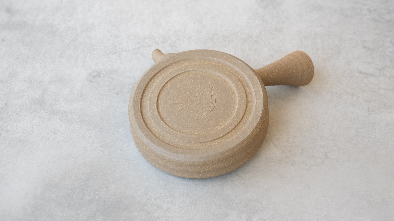 茶注工房 羊月】焼締極平型赤急須 – muny